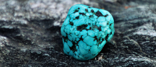 pierre turquoise